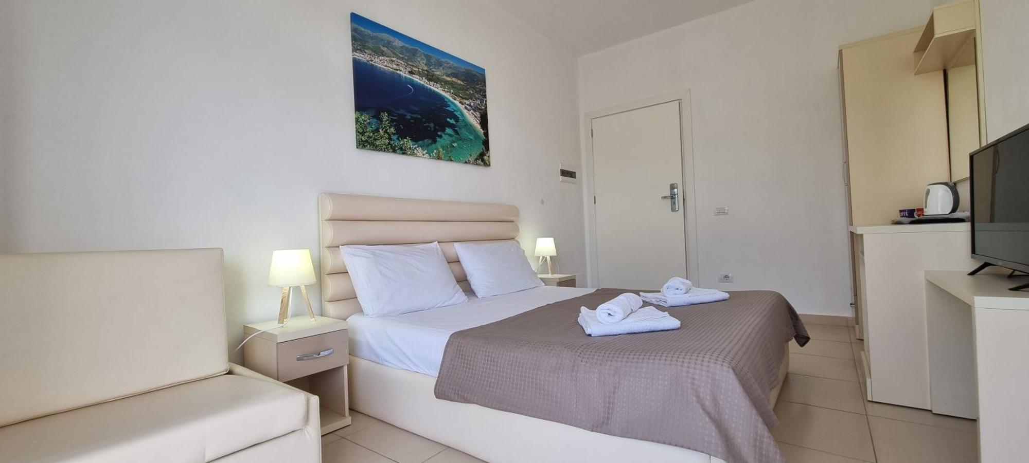 The Sunny Side Apartament Himara