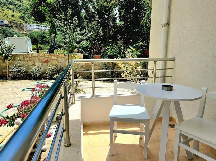 The Sunny Side Apartament