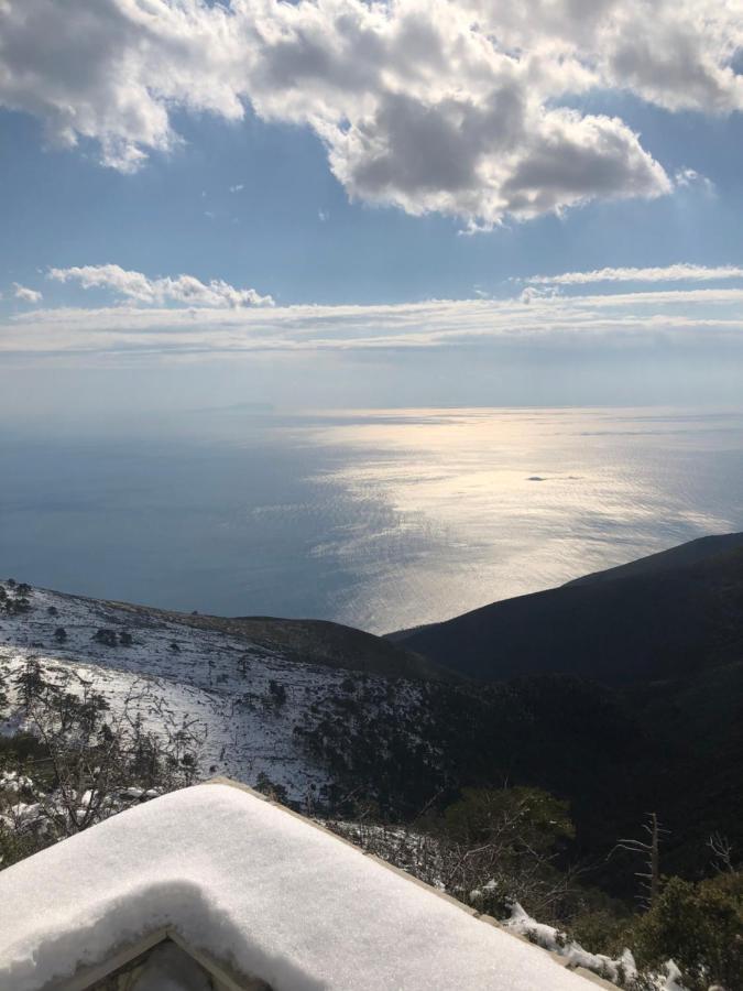 The Sunny Side Appartamento Himare